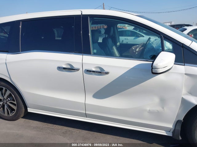 Honda Odyssey Elite 2018 5FNRL6H95JB001393 Image 6