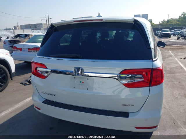 Honda Odyssey Elite 2018 5FNRL6H95JB001393 Image 9