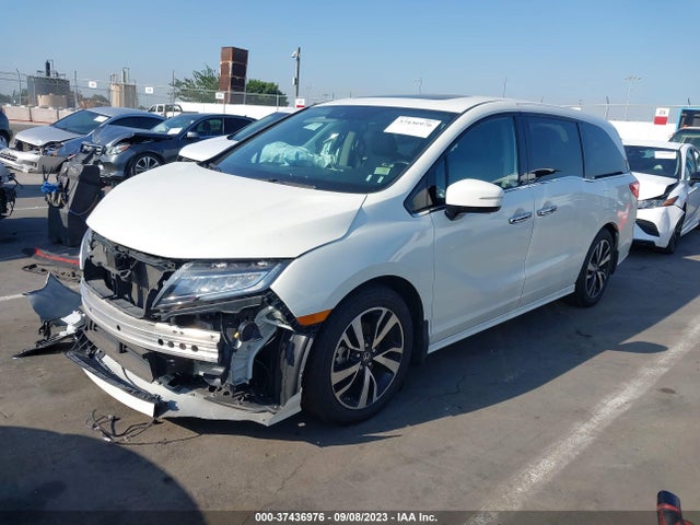 Honda Odyssey Elite 2018 5FNRL6H95JB001393 Image 2