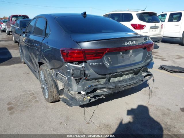 3KPF54ADXNE477716 KIA Forte Gt-line