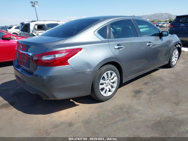 Nissan Altima 2.5 S 2018 1N4AL3AP9JC280726 Image 9