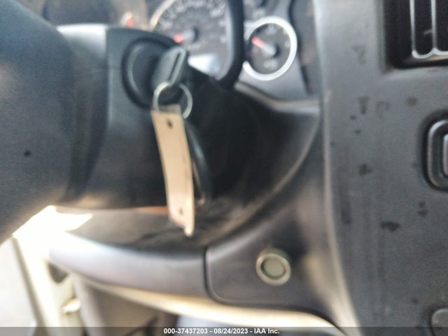 Chevrolet EXPRESS CARGO VAN 2019 1GCWGBFP8K1266241 Image 11
