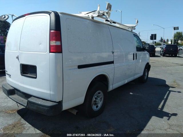 Chevrolet EXPRESS CARGO VAN 2019 1GCWGBFP8K1266241 Image 4