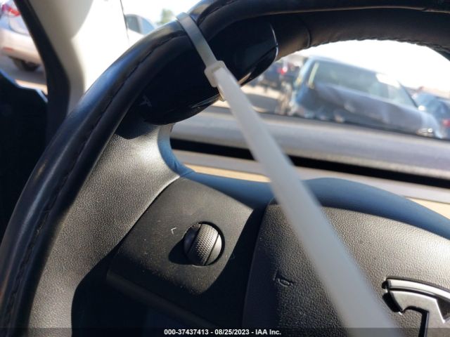 5YJ3E1EA5KF426745 Tesla Model 3 Range