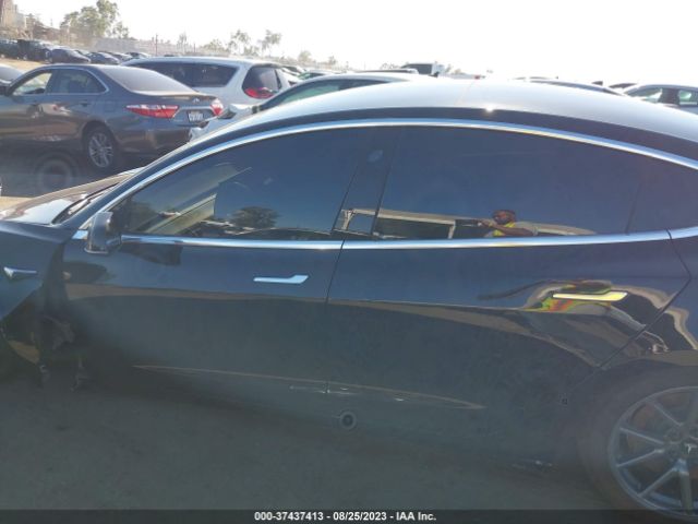 5YJ3E1EA5KF426745 Tesla Model 3 Range