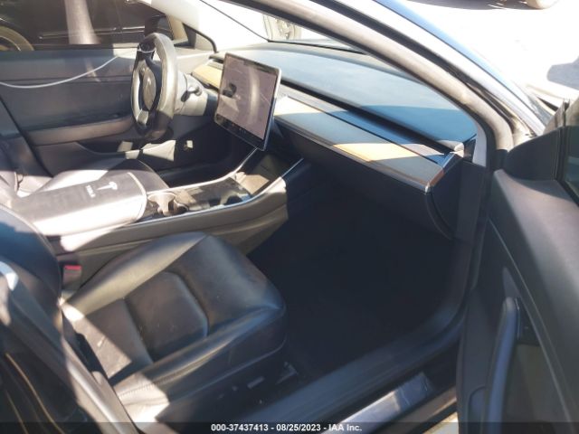 5YJ3E1EA5KF426745 Tesla Model 3 Range