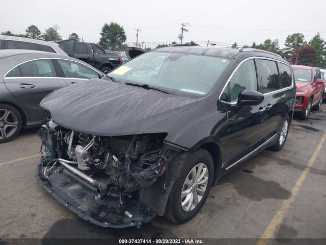Chrysler Pacifica Touring L 2019 2C4RC1BG4KR714351 Image 2