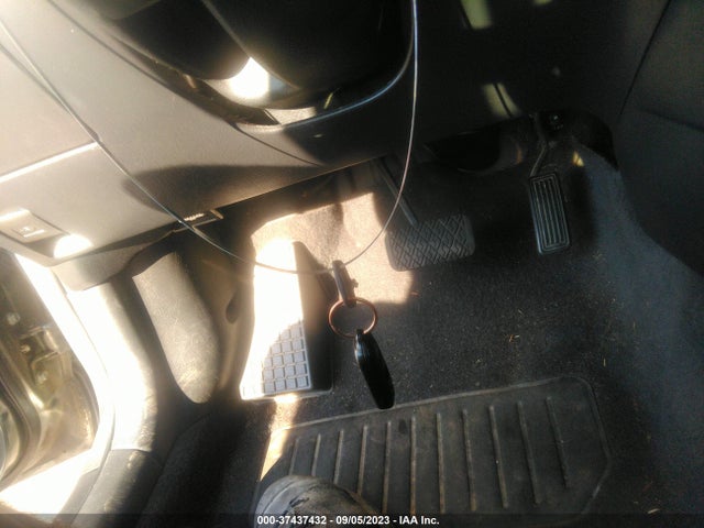 2008 PONTIAC VIBE VIN: 5Y2SL65858Z417686