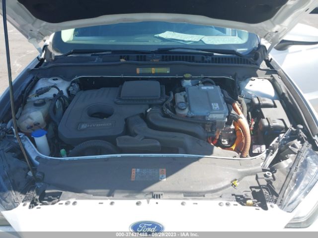3FA6P0LU5JR103278 Ford Fusion Hybrid Se