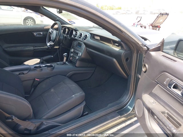 1FA6P8AM5F5369315 Ford Mustang V6