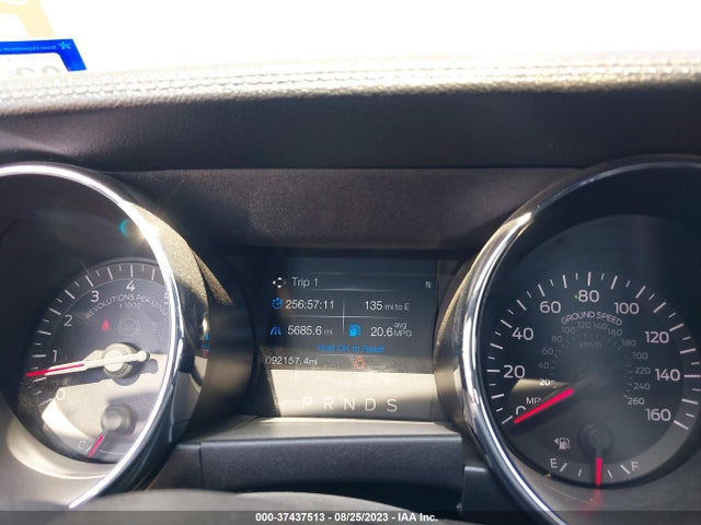 1FA6P8AM5F5369315 Ford Mustang V6