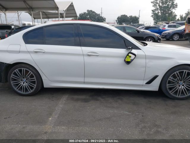 WBAJE5C54JWA92819 BMW 5 Series 540i