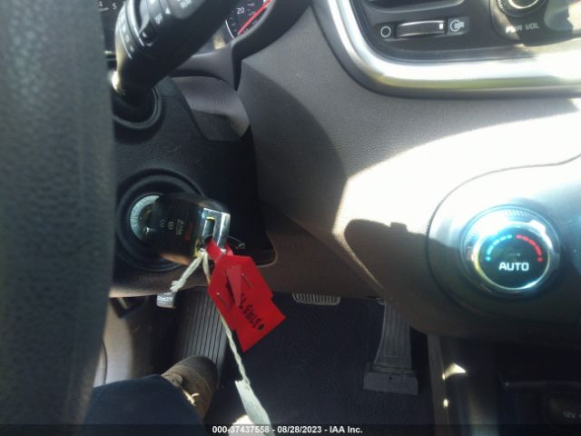 5XYPGDA51KG492692 KIA Sorento Lx V6