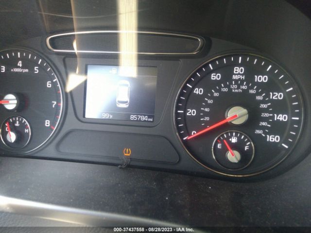 5XYPGDA51KG492692 KIA Sorento Lx V6
