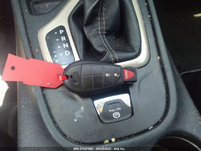 1C4PJLCBXJD595721 Jeep Cherokee Latitude