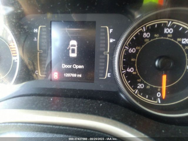 1C4PJLCBXJD595721 Jeep Cherokee Latitude