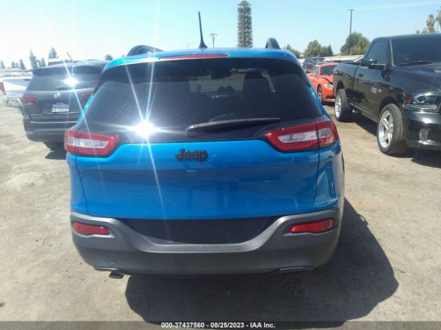 1C4PJLCBXJD595721 Jeep Cherokee Latitude