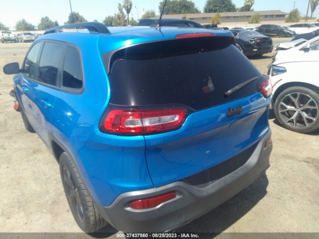 1C4PJLCBXJD595721 Jeep Cherokee Latitude