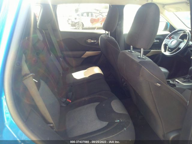 1C4PJLCBXJD595721 Jeep Cherokee Latitude