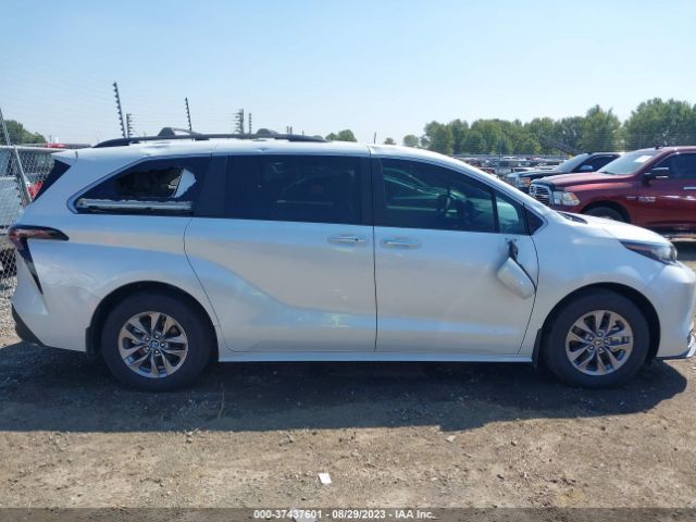 5TDYRKEC1PS147748 Toyota SIENNA XLE