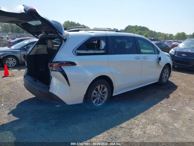 5TDYRKEC1PS147748 Toyota SIENNA XLE
