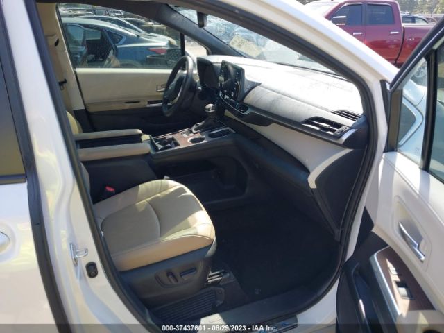 5TDYRKEC1PS147748 Toyota SIENNA XLE