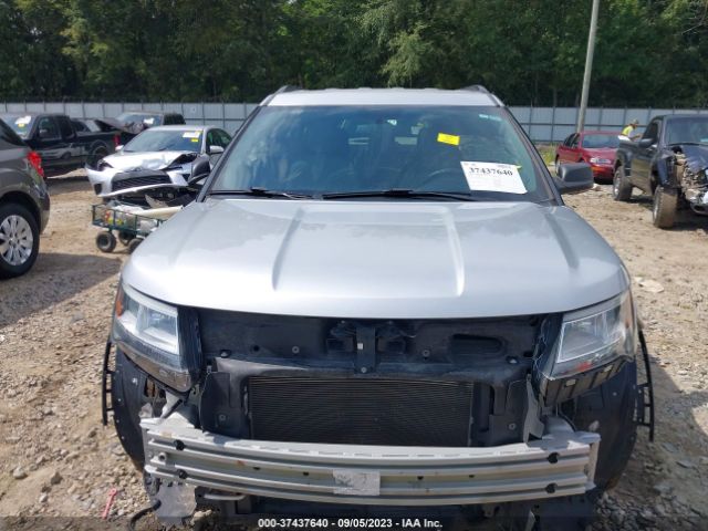 1FM5K7B85JGC21870 Ford Explorer Base