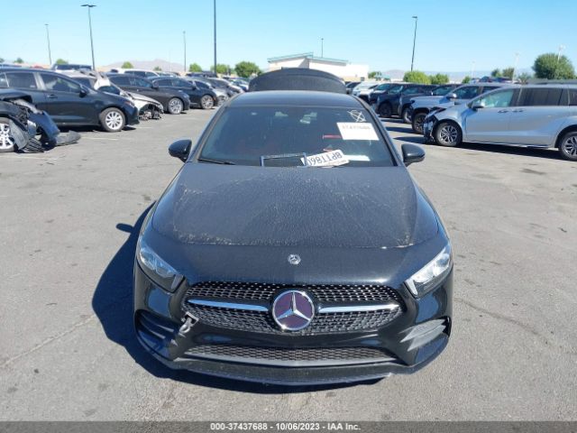 W1K3G4EB1LJ208807 Mercedes-Benz A-class A 220