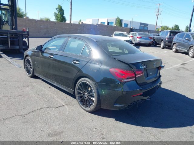 W1K3G4EB1LJ208807 Mercedes-Benz A-class A 220