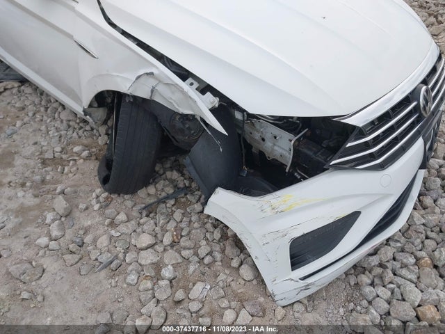 3VWE57BU4KM086460 Volkswagen JETTA SEL