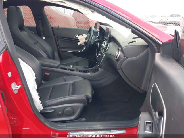 WDDSJ4GB1GN385298 Mercedes-Benz Cla Cla 250