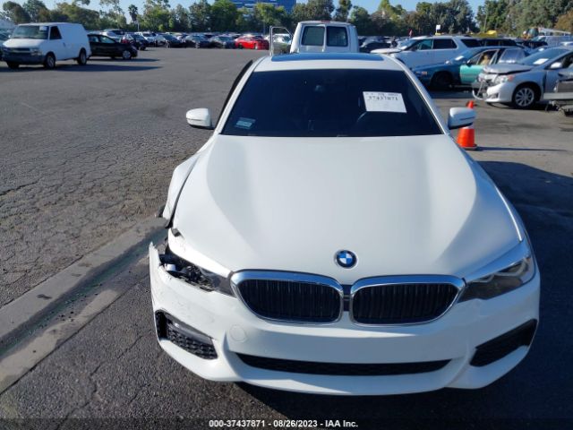 WBAJA9C59JB251678 BMW 5 Series 530e Iperformance