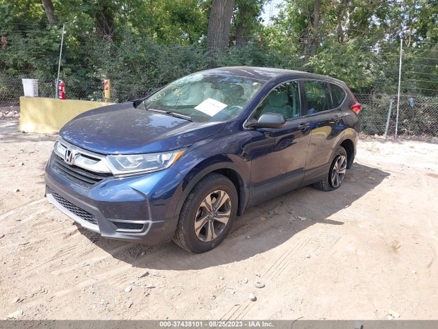 Honda CR-V LX 2019 2HKRW6H3XKH215740 Image 2
