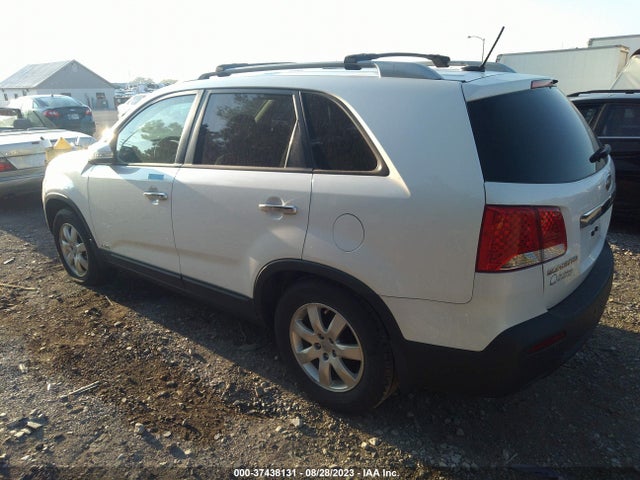 2012 KIA SORENTO LX VIN: 5XYKTCA68CG225656