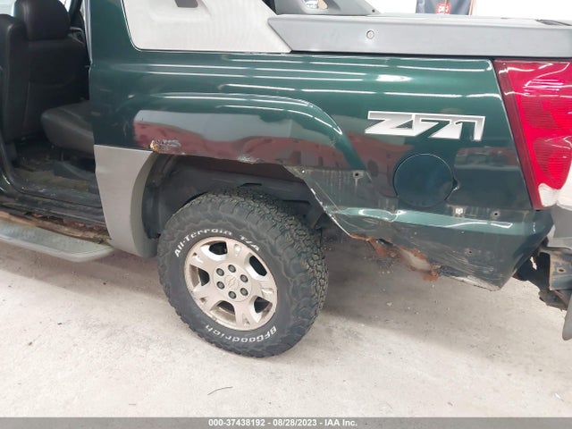 2002 CHEVROLET AVALANCHE VIN: 3GNEK13T22G259901