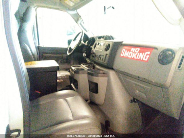 1FDSS3EL4EDB04588 Ford Econoline Cargo Van Commercial/recreational