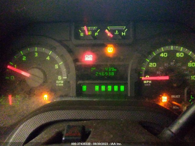 1FDSS3EL4EDB04588 Ford Econoline Cargo Van Commercial/recreational
