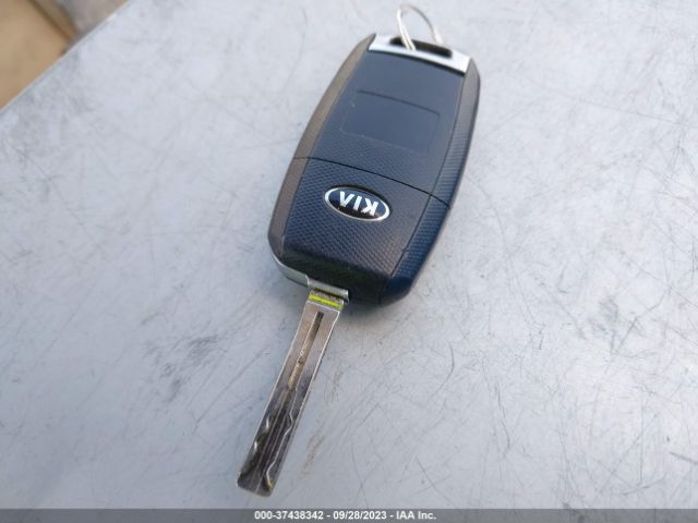 KNDJP3A56F7815296 KIA SOUL +