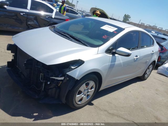 3KPFL4A71JE197404 KIA FORTE LX