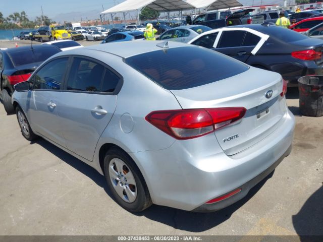 3KPFL4A71JE197404 KIA FORTE LX