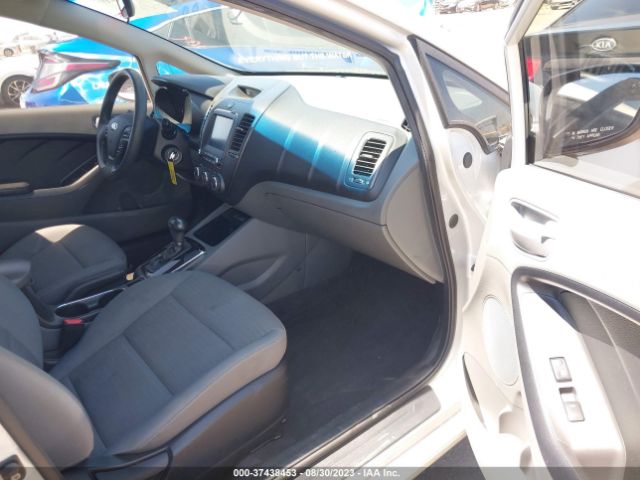 3KPFL4A71JE197404 KIA FORTE LX