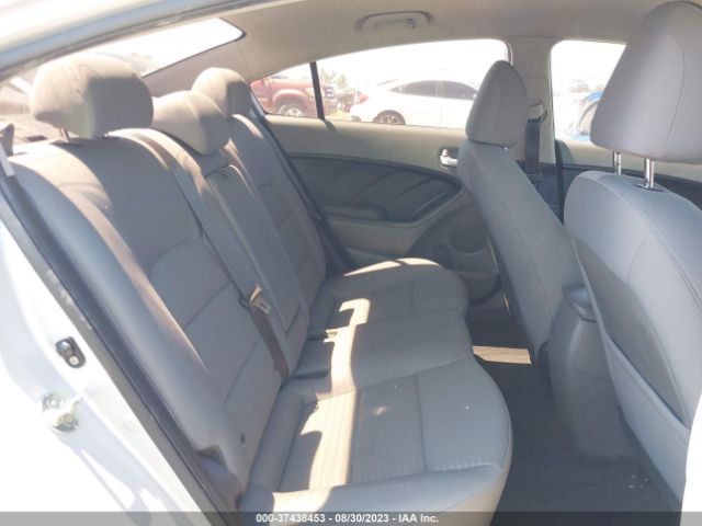 3KPFL4A71JE197404 KIA FORTE LX