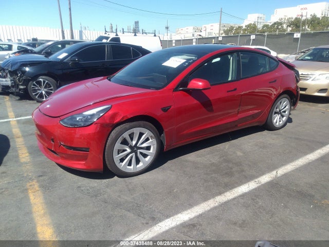 Tesla Model 3 Long Range 2022 5YJ3E1EB8NF126355 Image 2