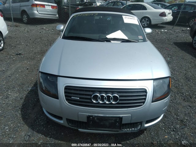 2002 AUDI TT VIN: TRUUT28N421040895