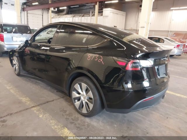 7SAYGDEE9PF685396 Tesla Model Y Long Range