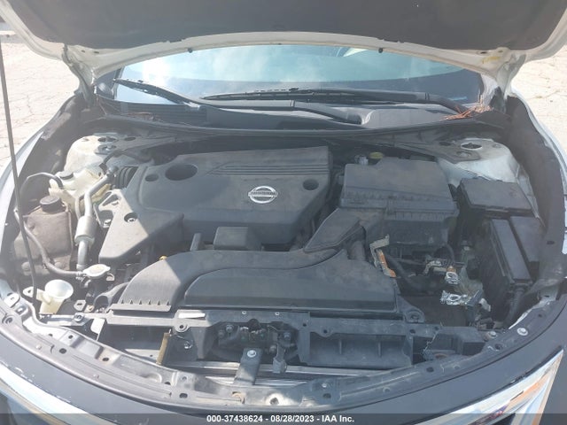 Nissan Altima 2.5 S 2015 1N4AL3AP9FC409782 Image 10