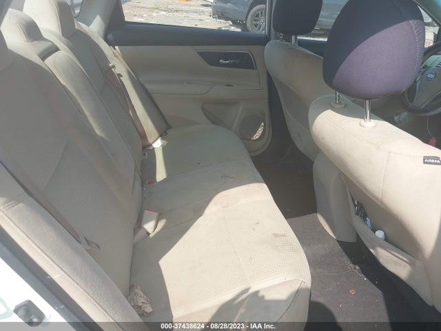 Nissan Altima 2.5 S 2015 1N4AL3AP9FC409782 Image 8
