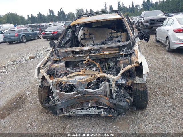 Toyota RAV4 LE 2018 JTMBFREV9JJ199920 Image 6