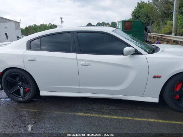 2C3CDXEJ2JH135364 Dodge Charger Srt 392 Rwd