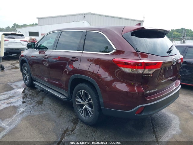 Toyota Highlander Le 2019 5TDZZRFH5KS362517 Image 9